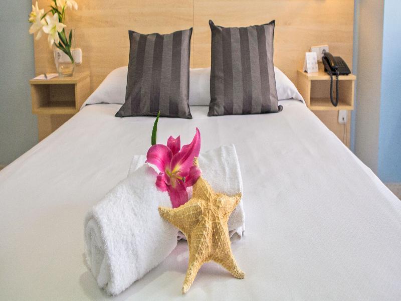 Alexandra Aparthotel Benstarhotelgroup Tarragona Kültér fotó