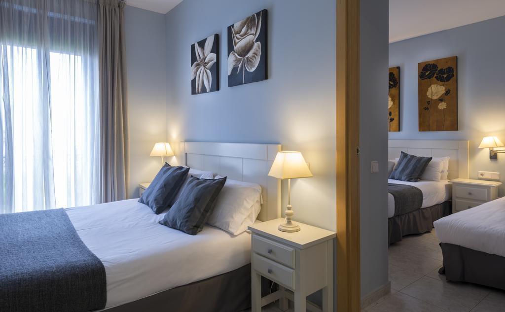 Alexandra Aparthotel Benstarhotelgroup Tarragona Szoba fotó