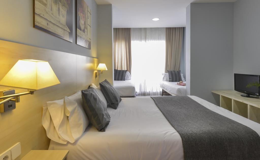 Alexandra Aparthotel Benstarhotelgroup Tarragona Kültér fotó